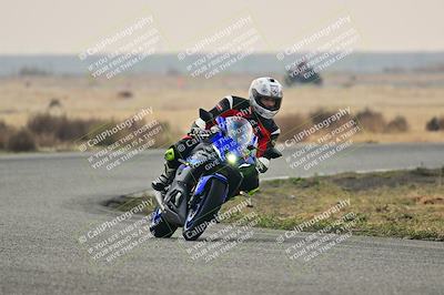 media/Nov-30-2024-TrackDaz (Sat) [[cb671e698a]]/C Group/Session 3 (Sunrise Outside)/